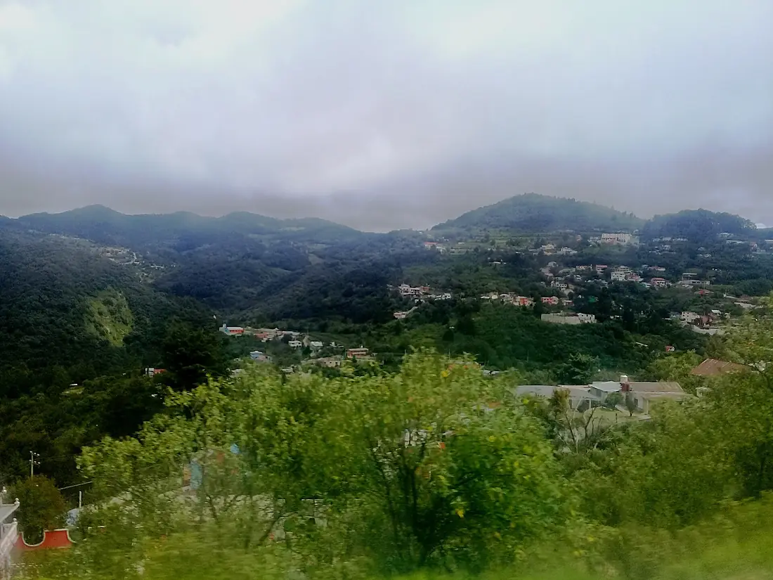 Camino a Metztitlán. 001