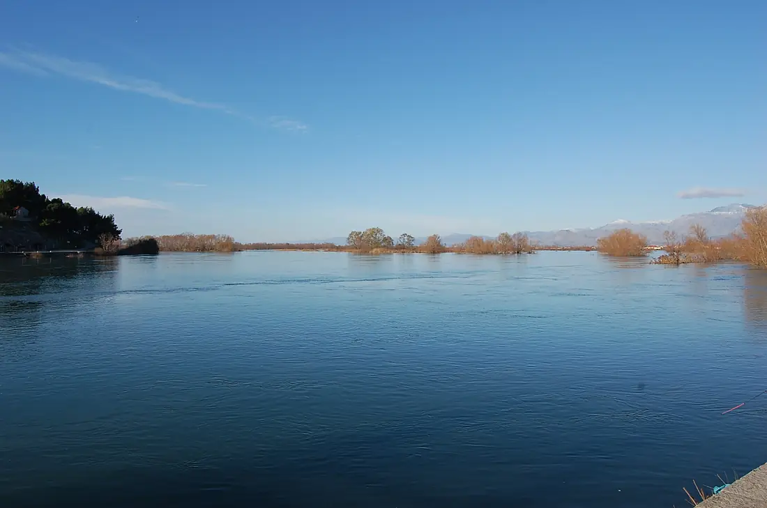 Buna river