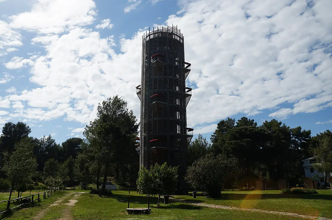 Divjaka tower (OSCAL19 trip)