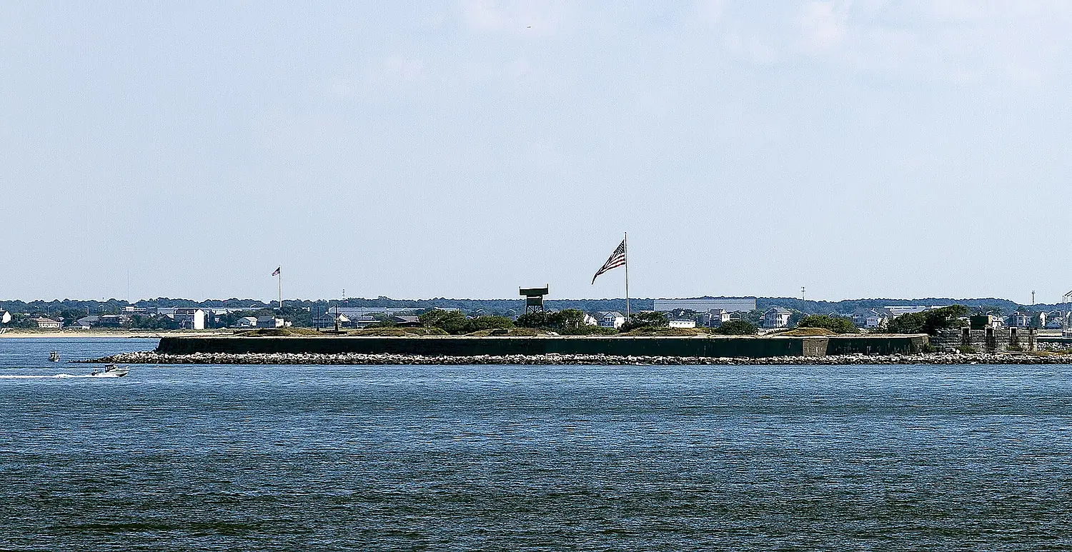 Fort Wool VA1
