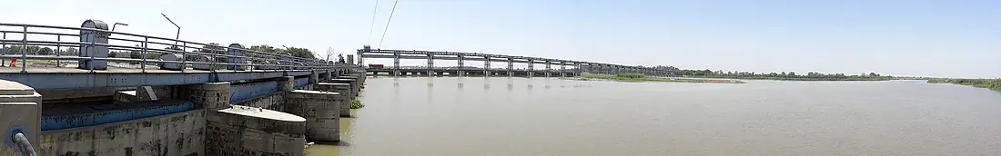 Panoramic view of Harike Barrage and the start of Rajasthan Feeder canal