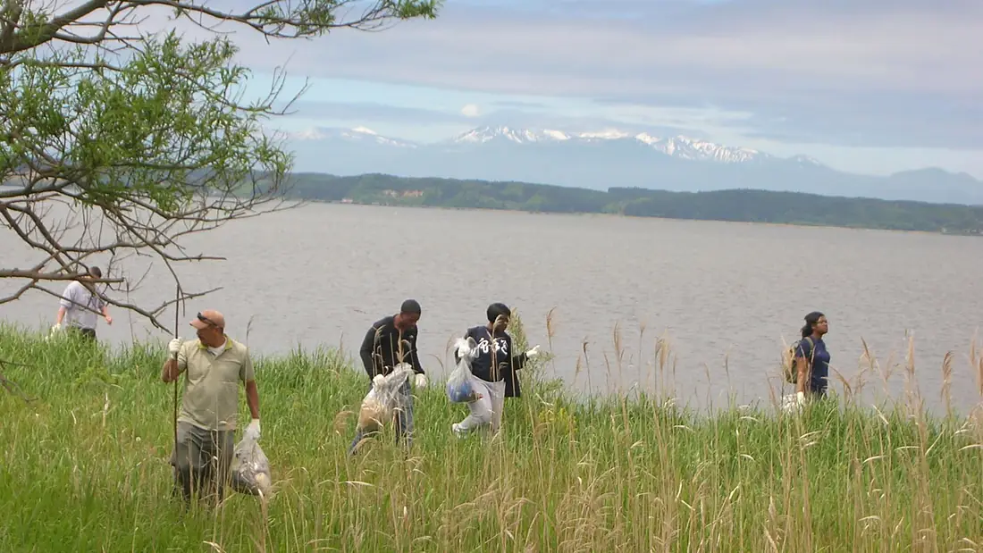 Misawa Cleanup (28275421665)
