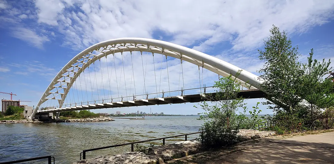 Toronto - ON - Humber Bay und Humber Bay Arch Bridge