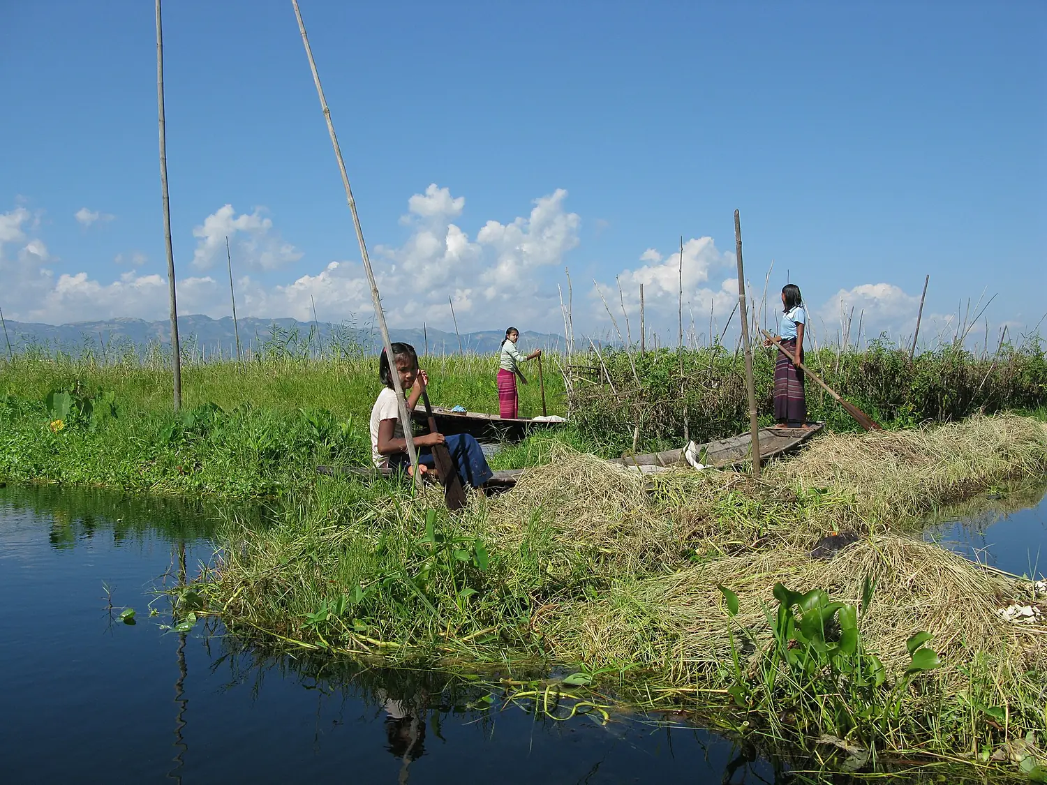 Inle Lake, Bassqueens, Myanmar