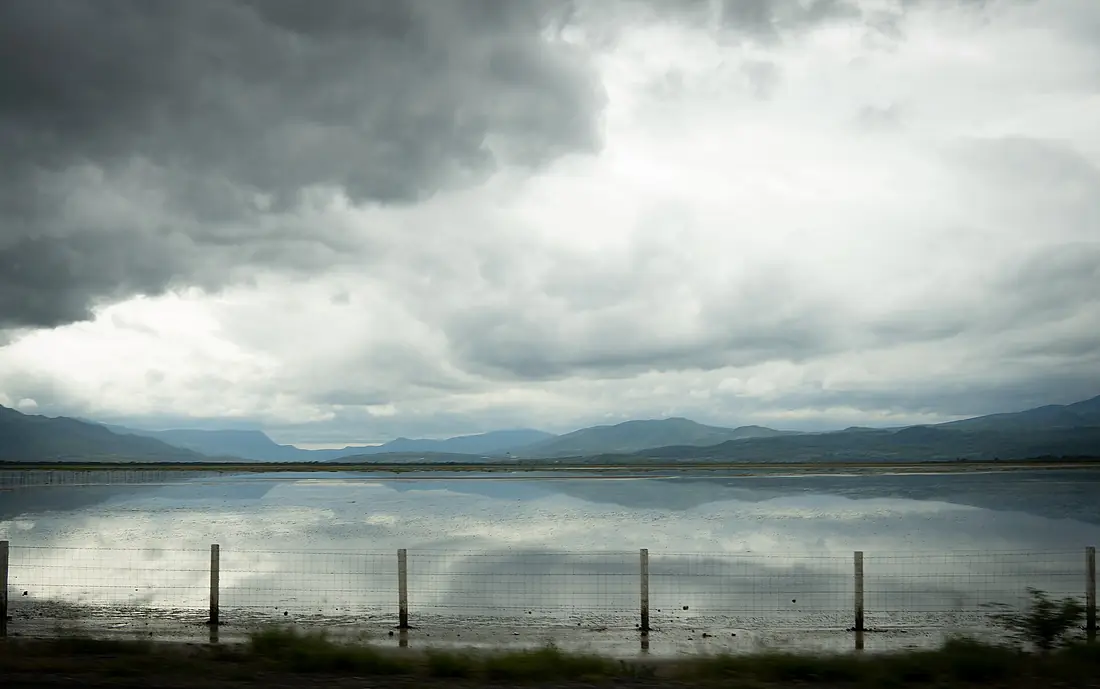 Vista de las Lagunas de Sayula desde el automovil 003