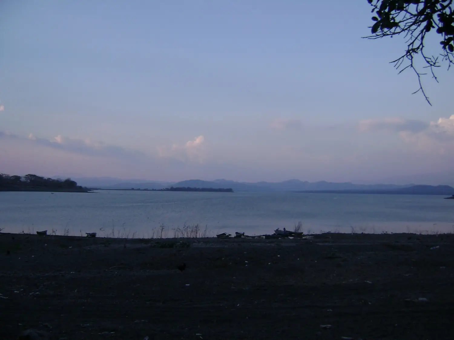 Guija - panoramio