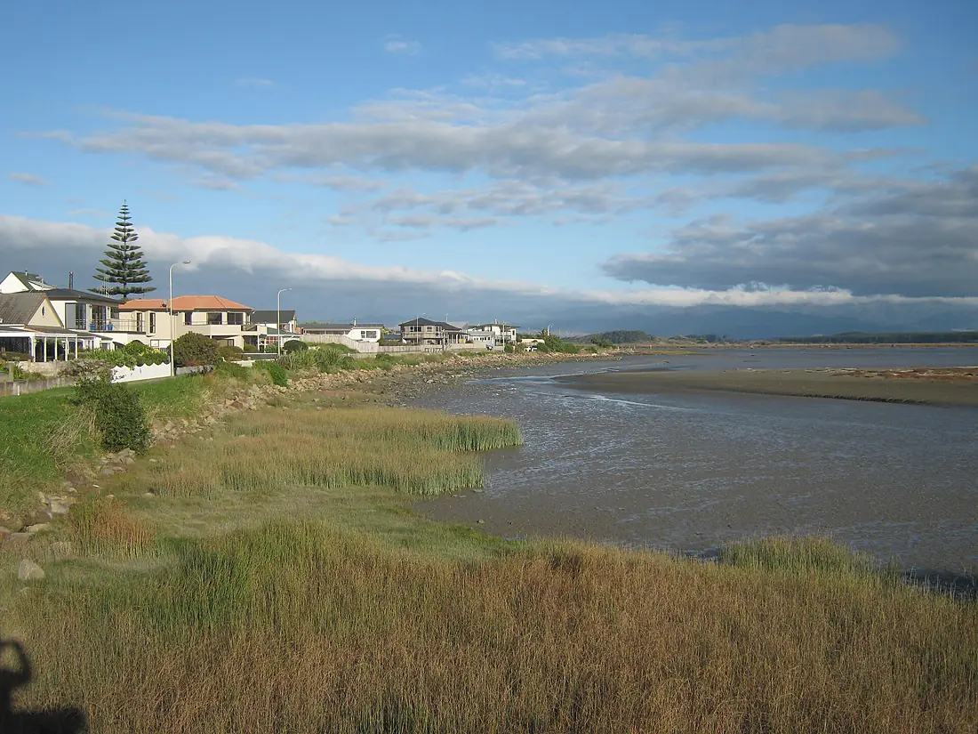 Foxton-Beach01