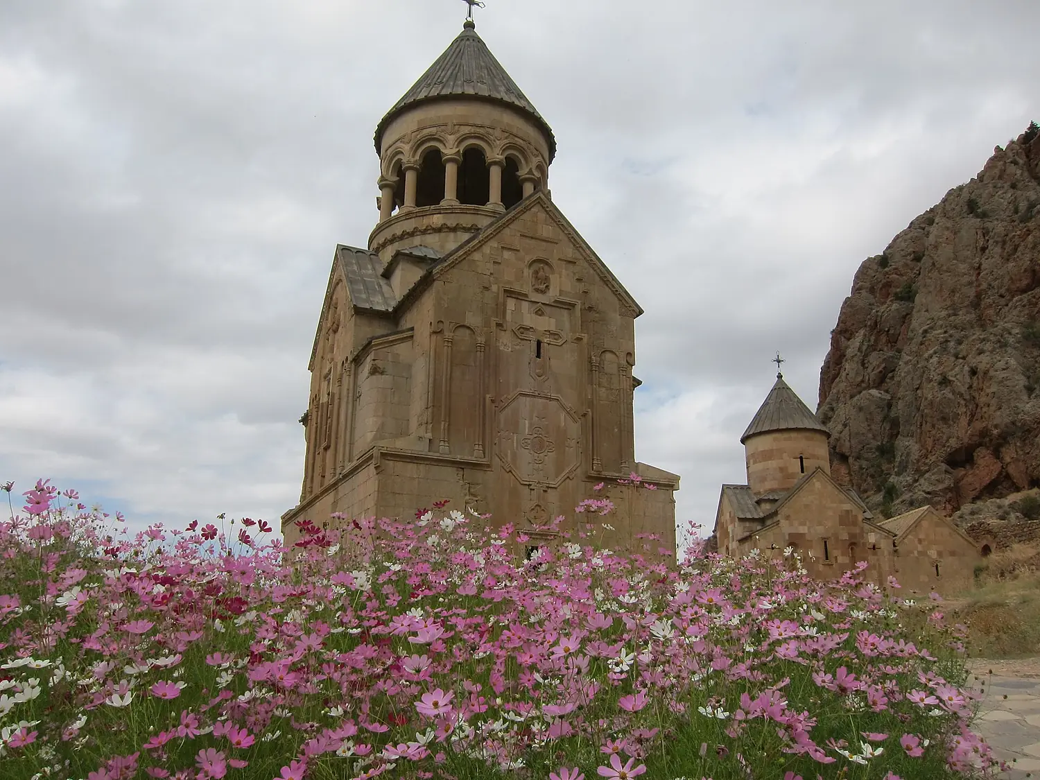 Noravank Monastery by Momik in 13th Century - panoramio