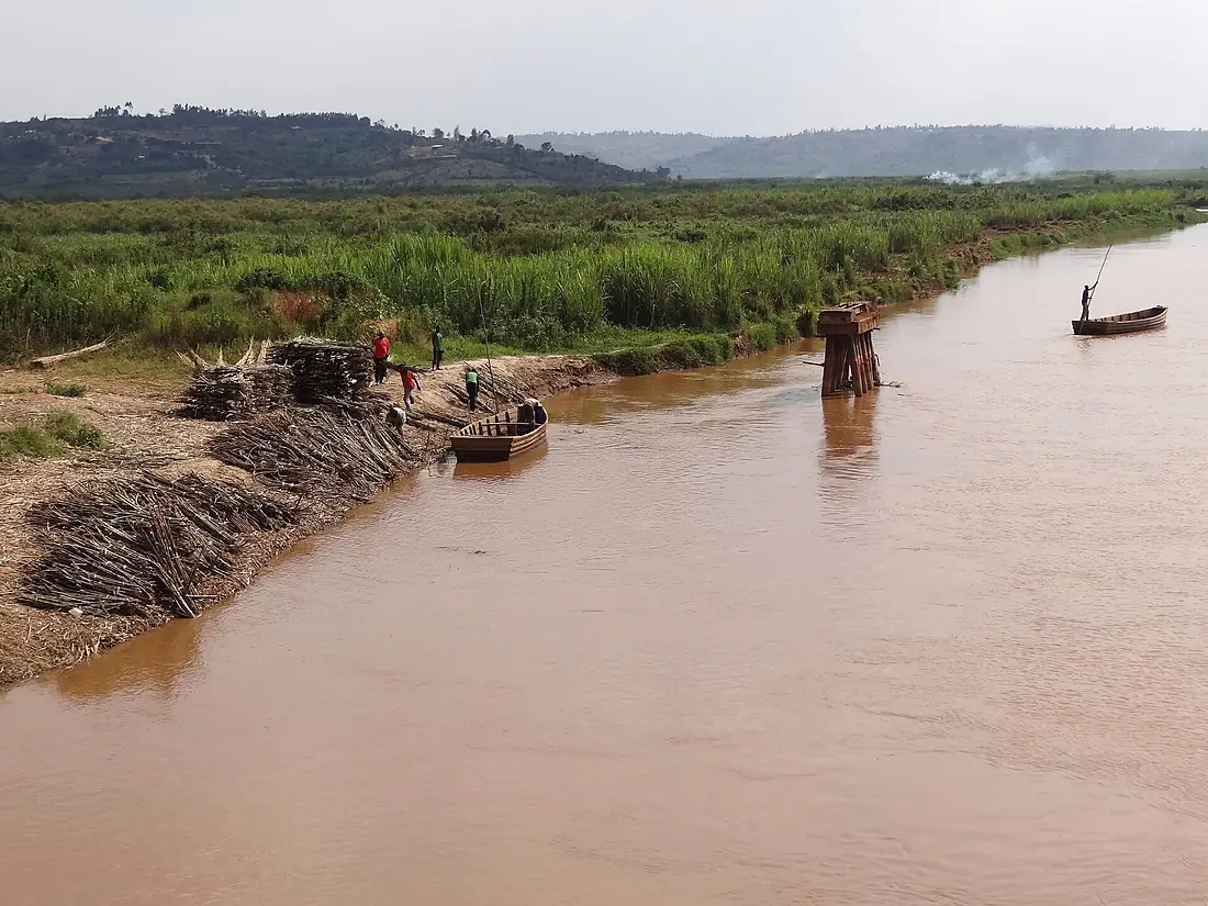 Nyabarongo River Scene with Bugesera Marshes - Outside Kigali - Rwanda - 01 (7679548058)
