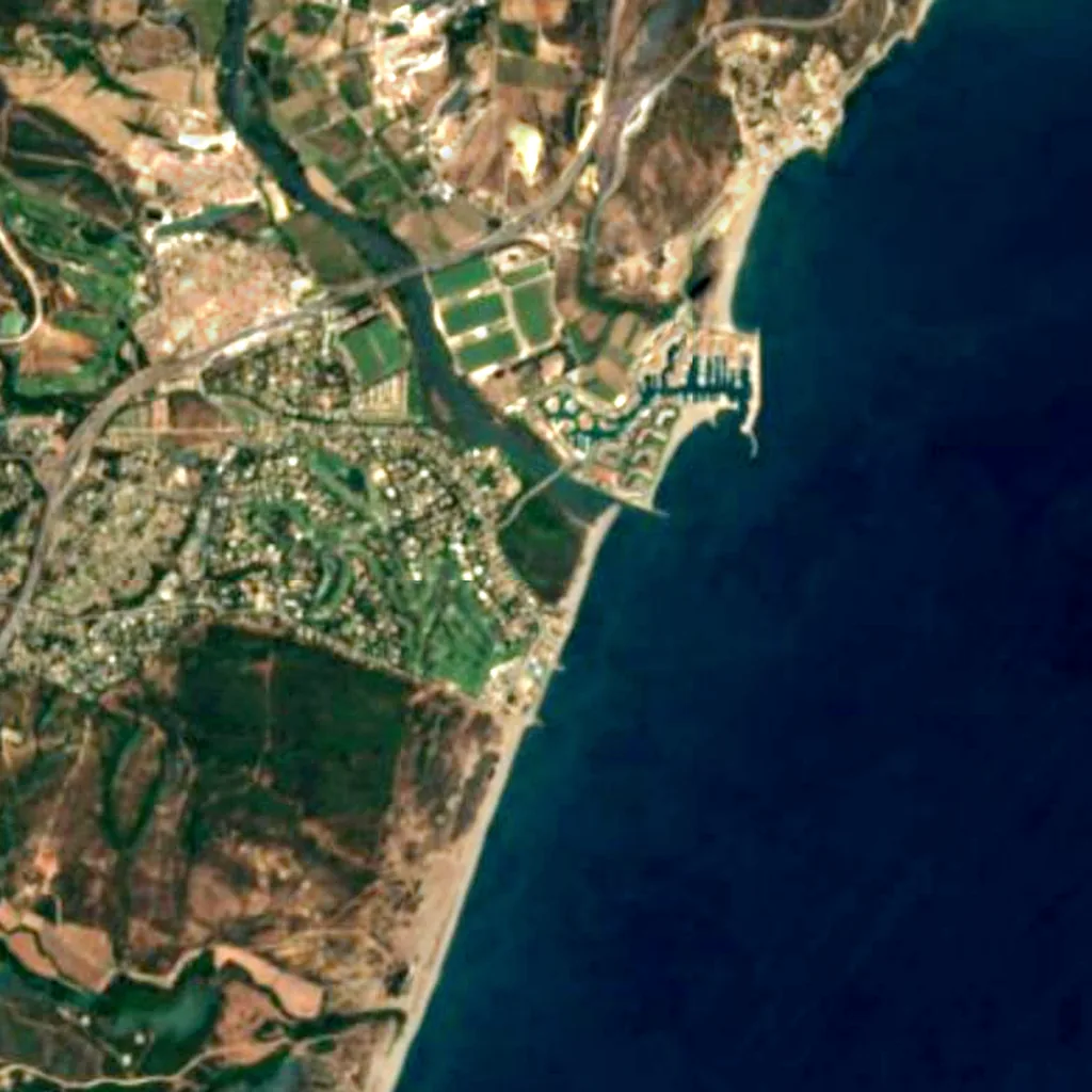 Paraje natural del estuario del río Guadiaro seen from above (Sentinel-2)