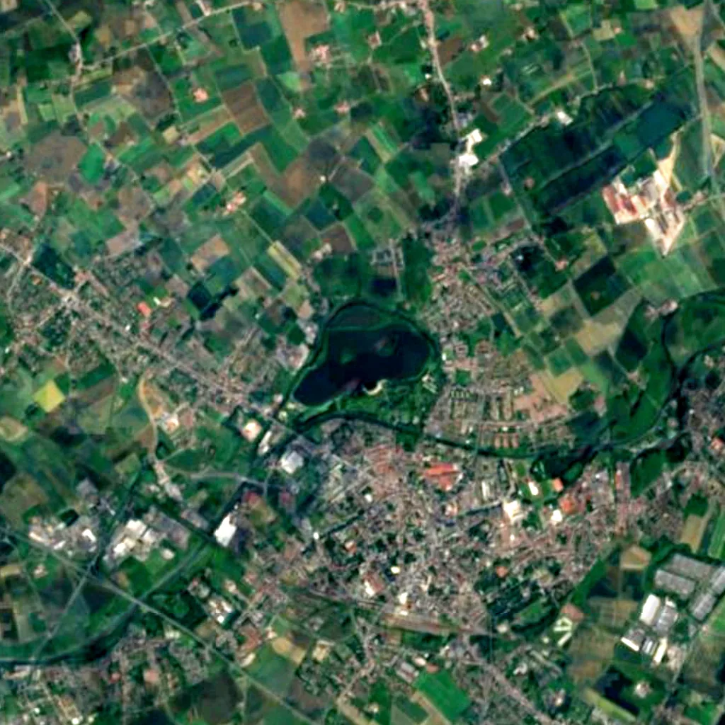Parc des Prés du Hem seen from above (Sentinel-2)