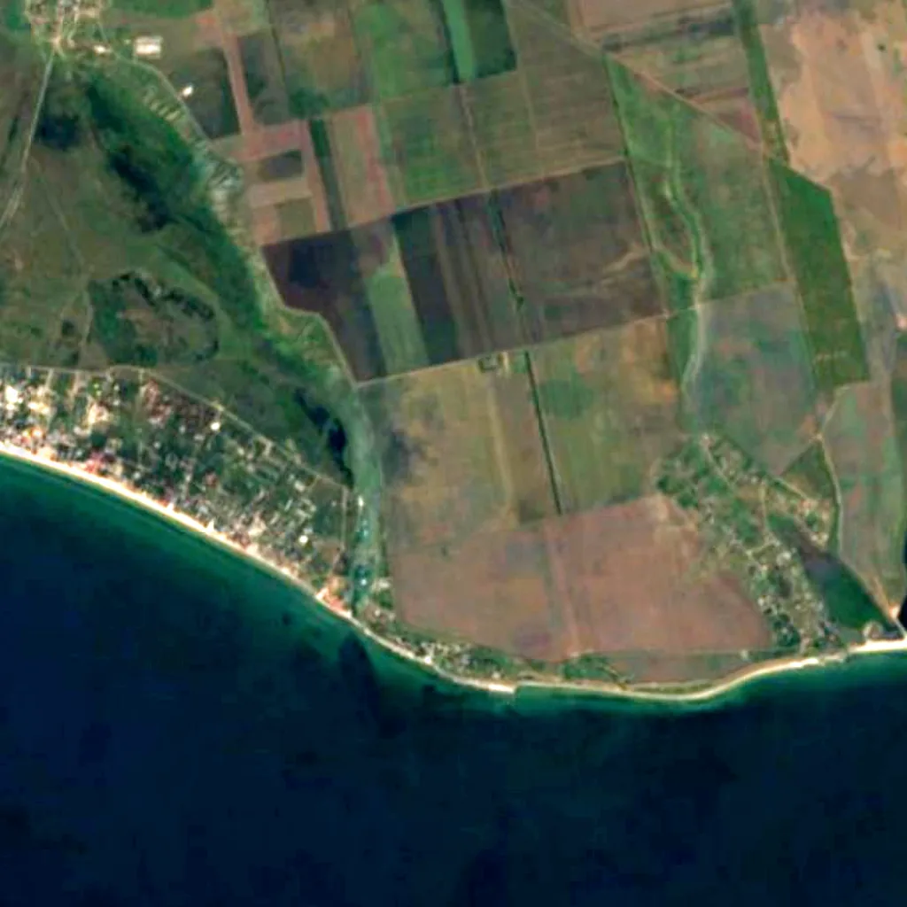 Ponyzzya Tylygul estuary visto de cima (Sentinel-2)
