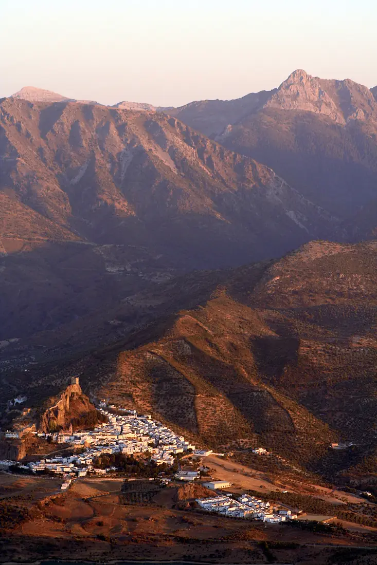 Zahara desde enfrente