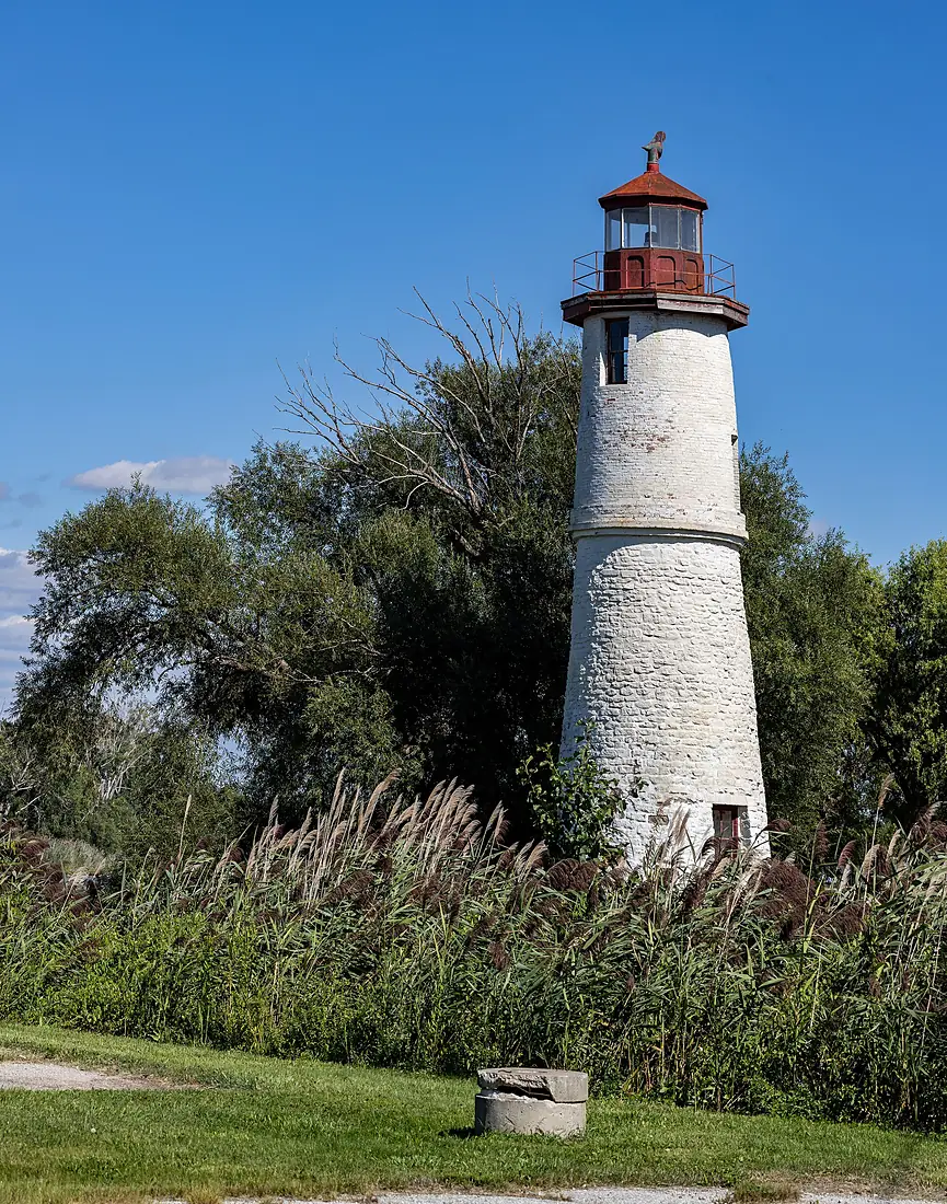 River Thames Lighthouse (1818), Lighthouse Conservation Area, Tilbury, Ontario, 2025-08-30 03