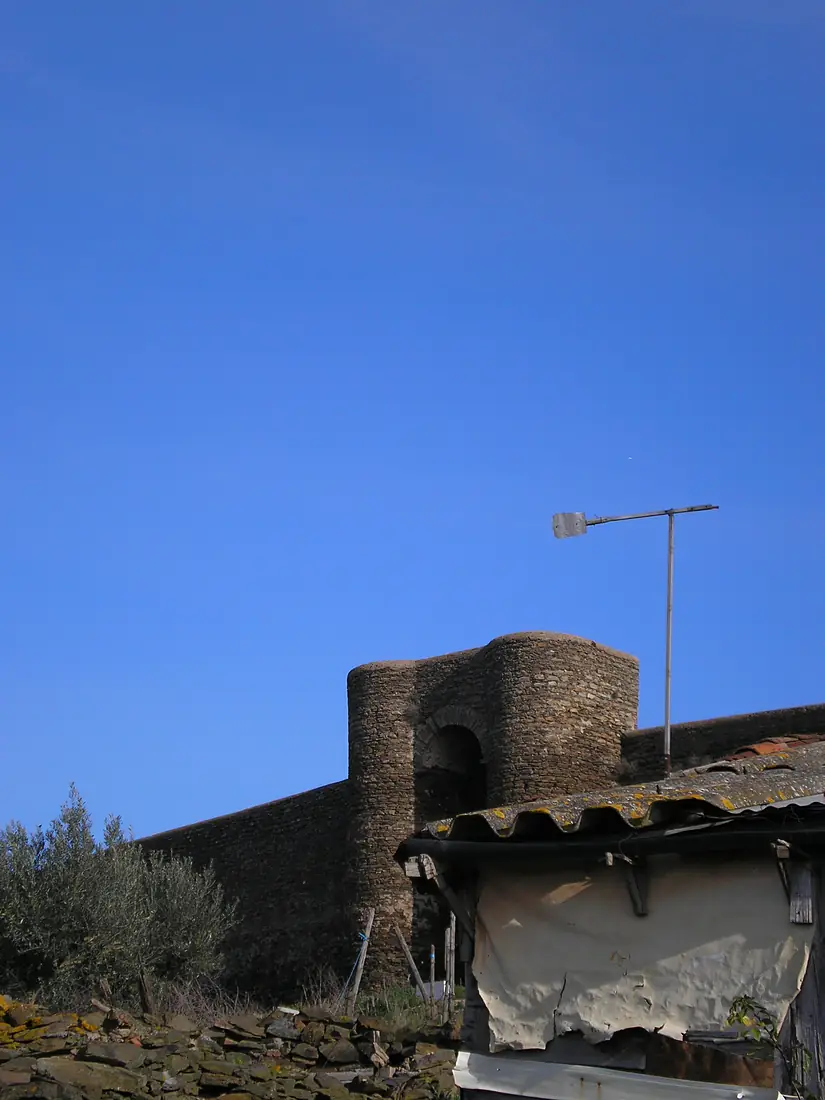Aspecto do Castelo de Veiros - panoramio