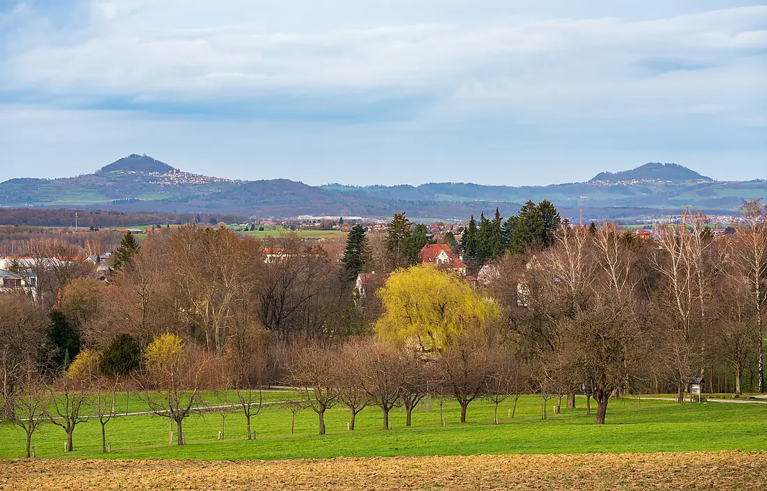 Bad Boll - Höhenweg - Mostbirnenlehrpfad und Blick auf Kaiserberge (1)