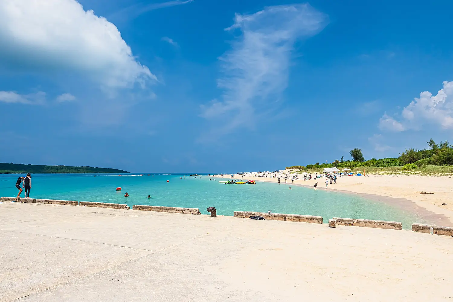202408 Yonaha Maehama Beach around 11 o'clock in summer (JK-DSC0765)
